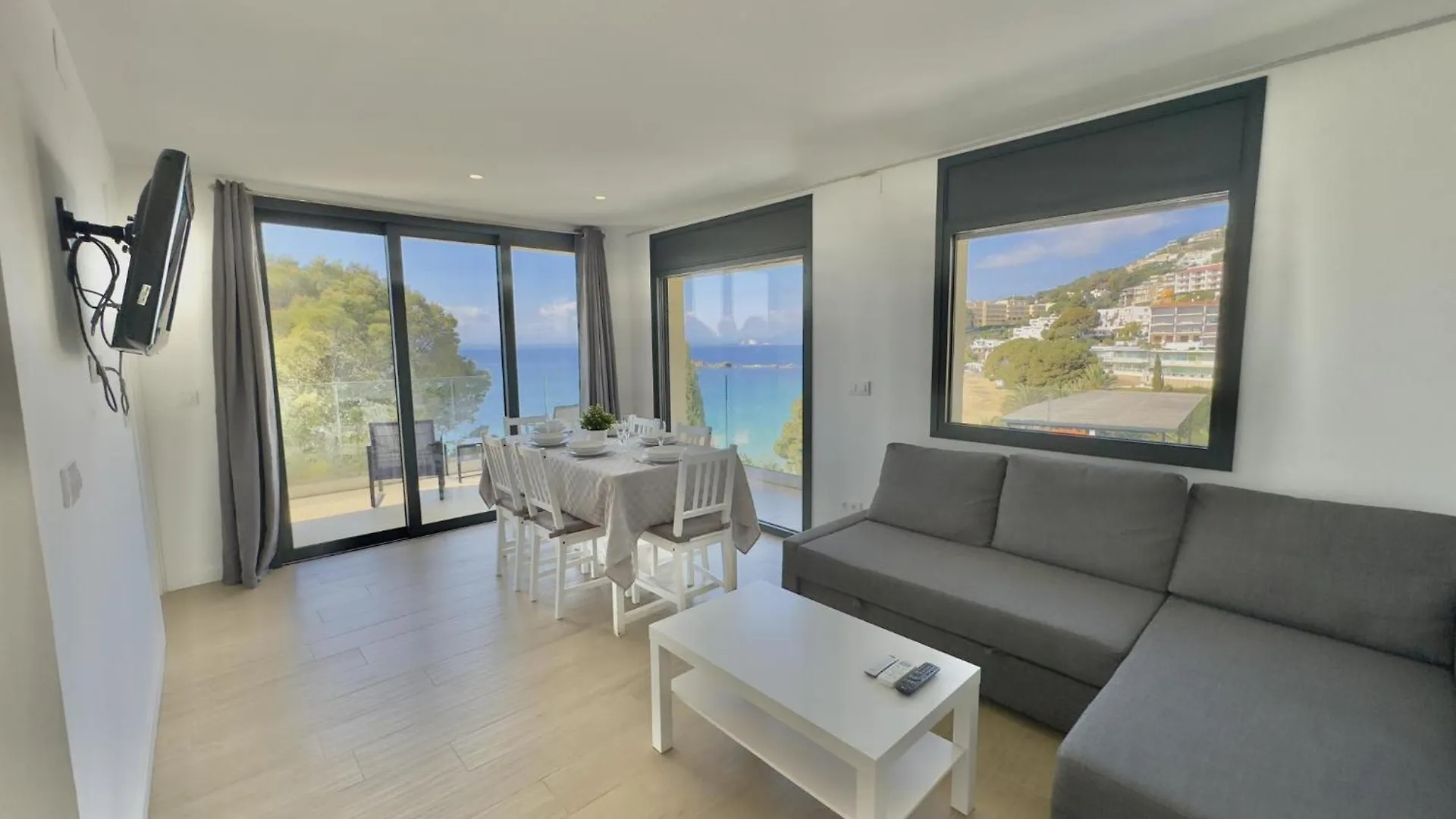 Apartamento Almadrague 16 Rosas